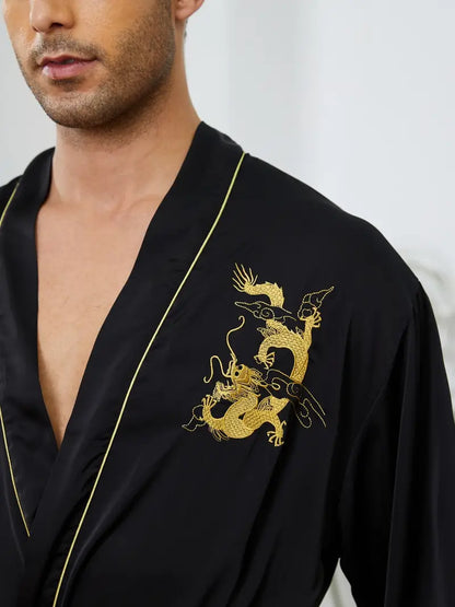 Peignoir de Luxe Noir avec Détails Dorés