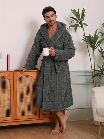 Peignoir homme effet torsadé en tissu éponge à capuche