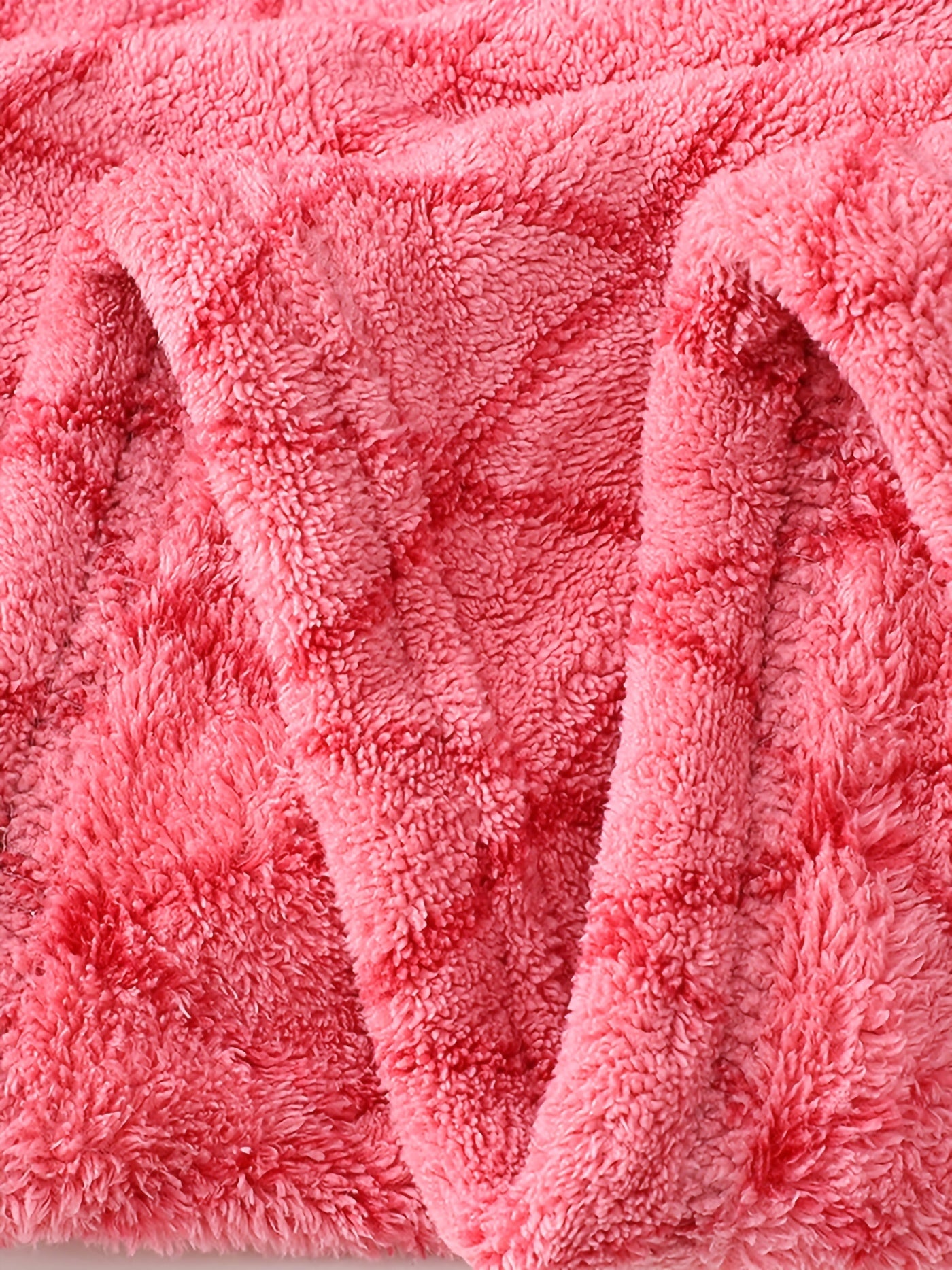 Peignoir polaire à capuche pour homme avec motifs relief et ceinture ajustable