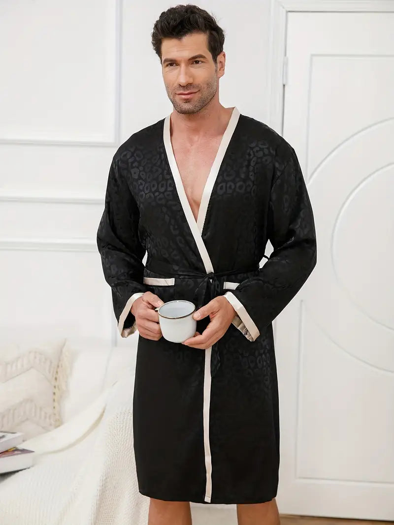 Peignoir de Luxe à Imprimé Léopard Noir